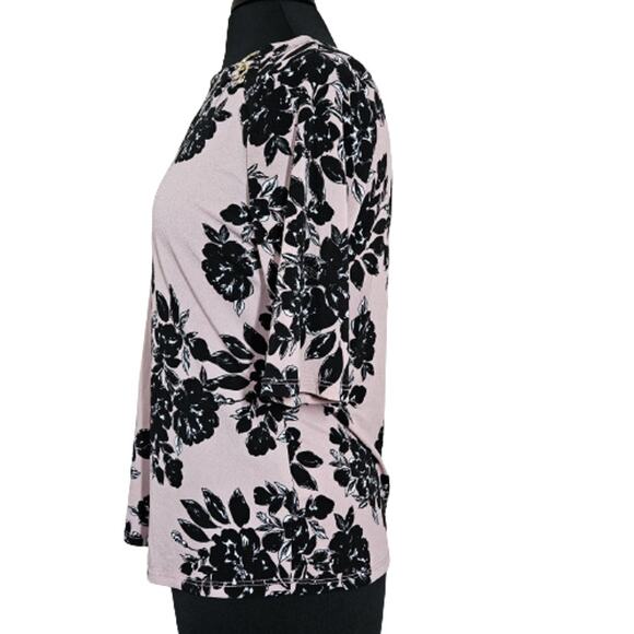 Pink and Black Floral Short Sleeve Blouse Size Small - Picture 5 of 5